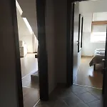 Dreamy With Tree Mountain View *
