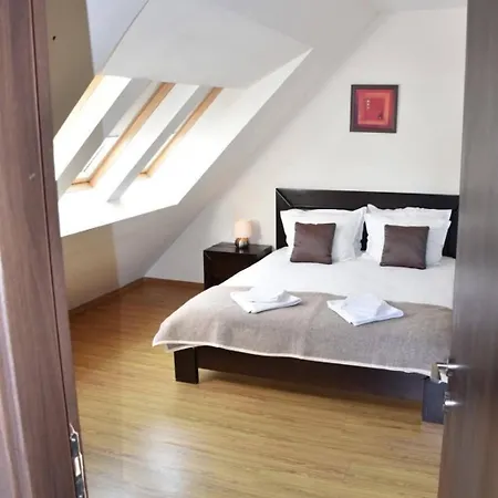 Apartman Luxury Maisonette Chalet In Borovets With Panoramic Rila Views & Fireplace