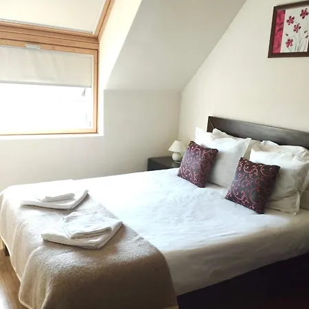 Dreaming With Tree Mountain View Apartman *