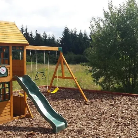 Dreaming With Tree Mountain View Apartman *